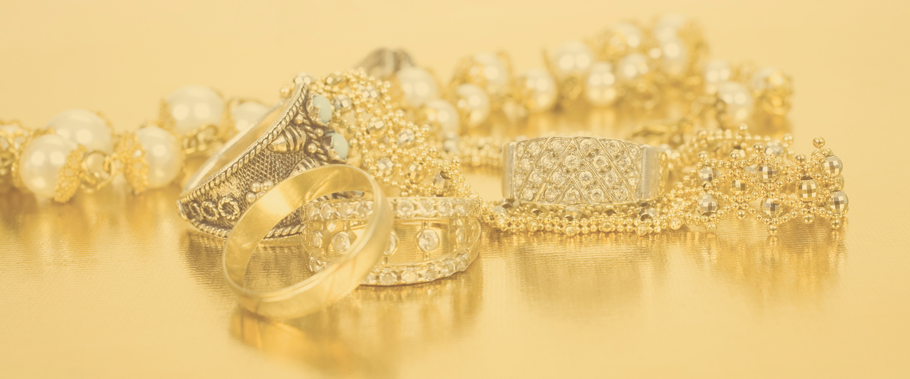 Your trusted source for buying your gold, diamonds, estate jewelry, and luxury watches.